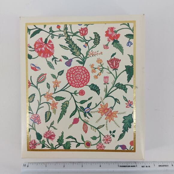 Vintage C.R. Williamsburg Address & Phone Book Floral 6 Ring - Picture 3 of 16